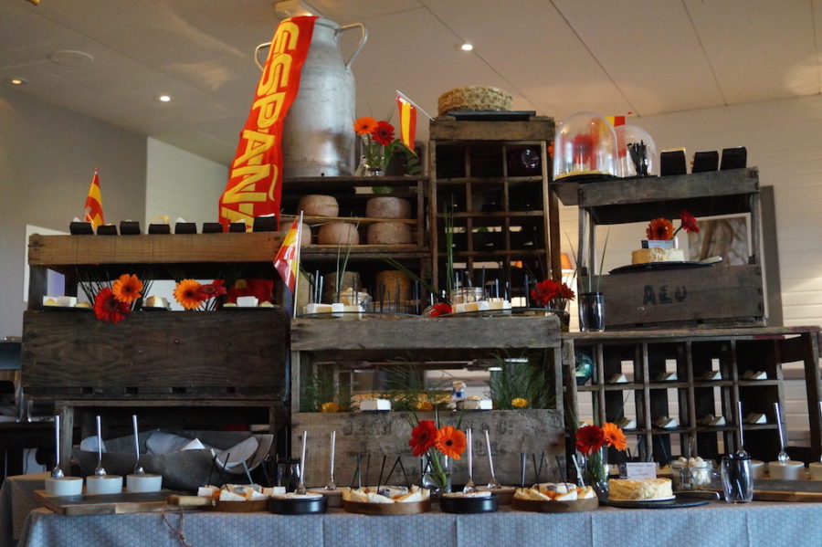 Buffet fromages fromagerie l'épicurium La Rochelle (21)