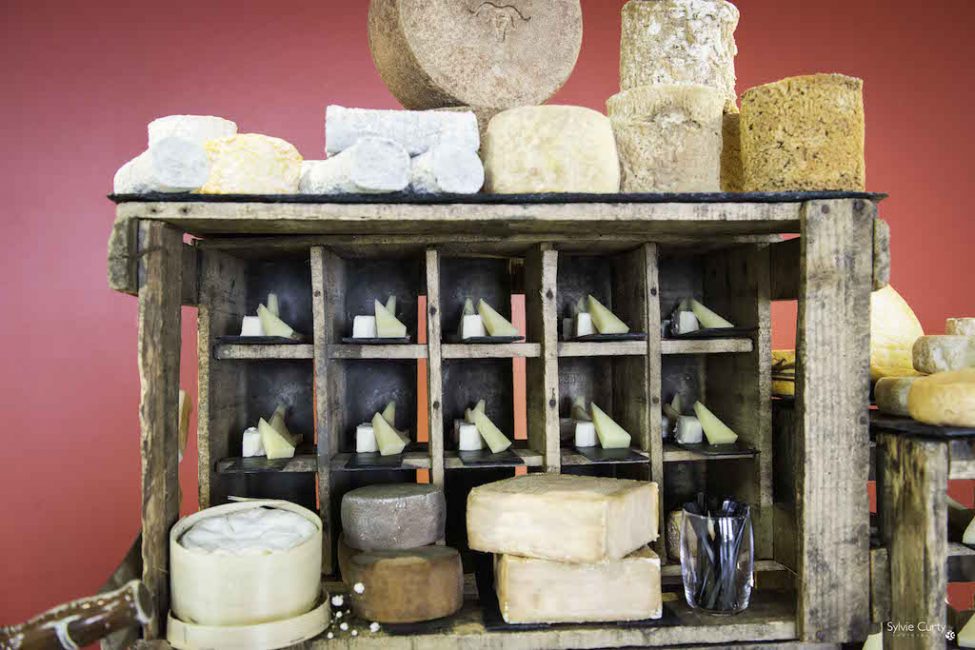 Buffet fromages fromagerie l'épicurium La Rochelle (29)